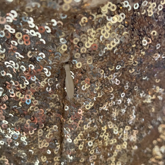 Bebe gold sequined peplum top - Picture 4 of 6